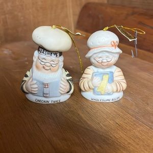 Vintage Hershey’s lil chimer Mr and Mrs clause